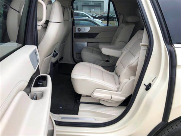 林肯领航员尊贵称号占领商务界 月末特价-图9