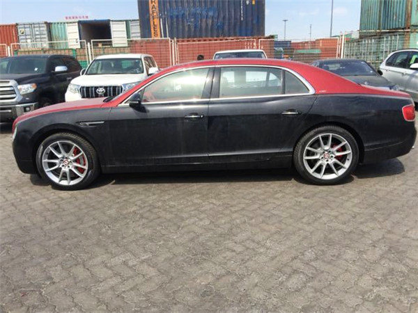 18宾利飞驰V8S限量版 奢华速度融为一体-图3