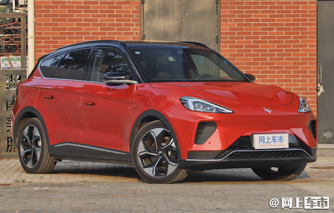 极狐阿尔法T月销不足百辆 明年将联手华为推新车型-图1