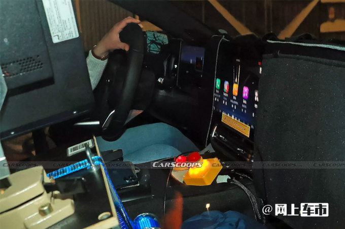 奔驰全新CLA内饰曝光设计酷似宝马/首次在华投产-图5