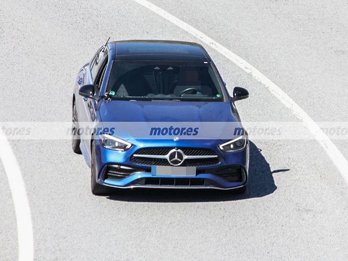 奔驰全新C300e谍照曝光 9月上市 搭插混系统-图1