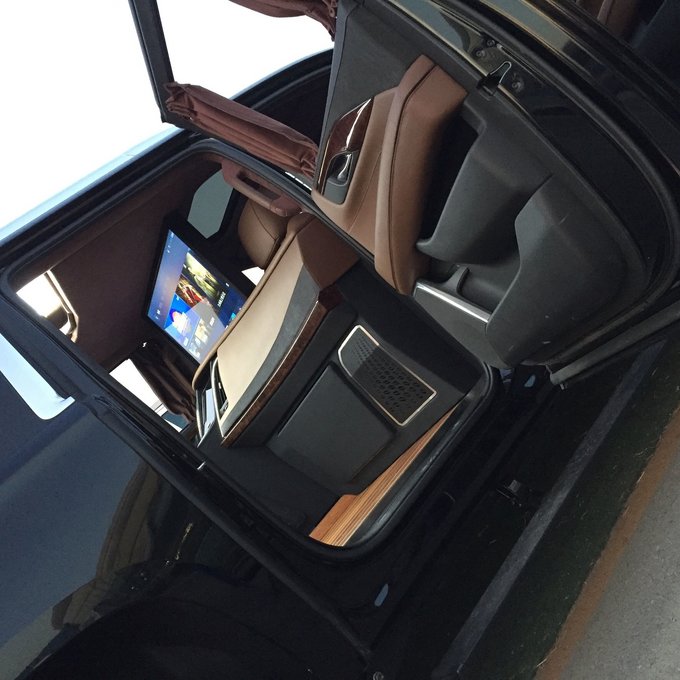 凯迪拉克总统一号伯爵 缔造狂傲经典座驾-图7