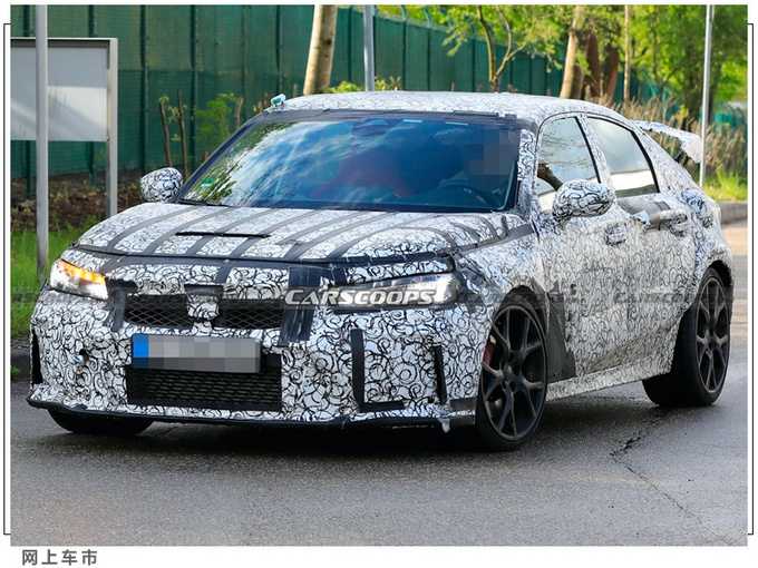 本田新思域Type-R街拍曝光搭2.0T/车尾配大尾翼-图2