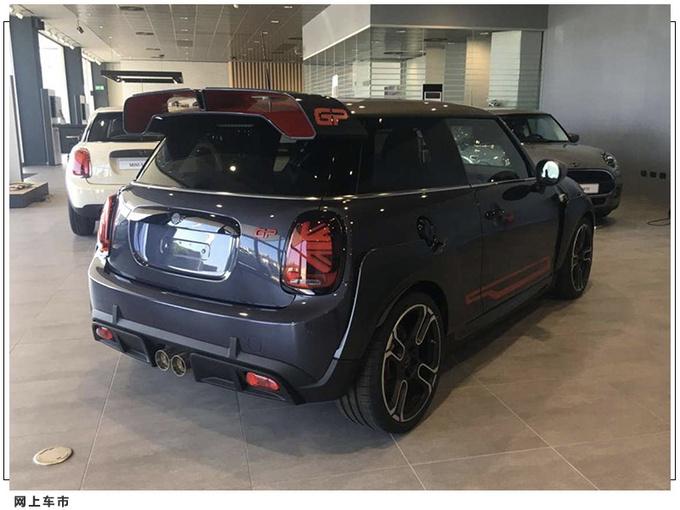 MINI JCW GP实拍 分体式尾翼/动力媲美高尔夫R-图3