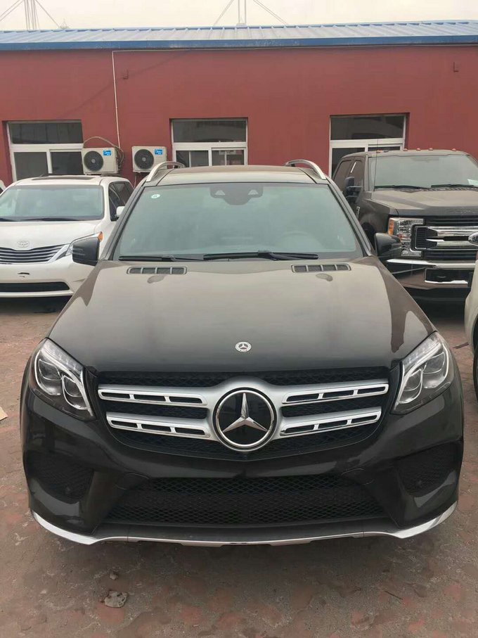 18款奔驰GLS450 加版SUV优雅与性能并重-图1
