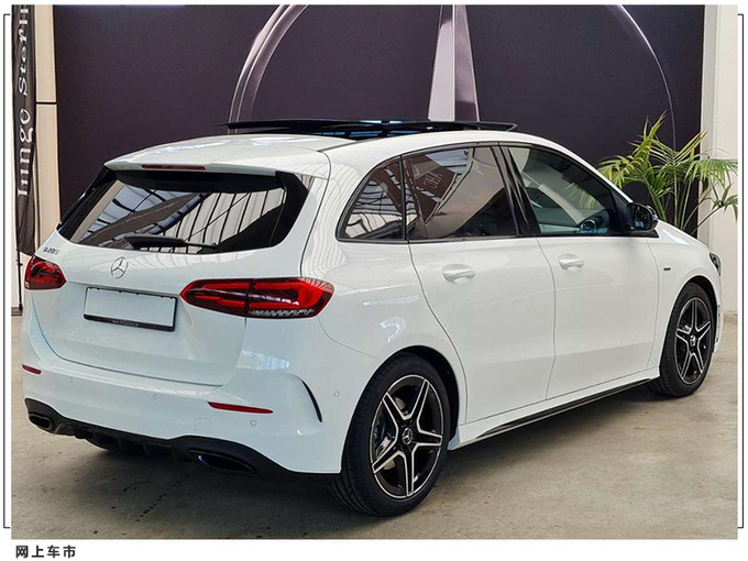 奔驰全新B级运动旅行车实拍搭1.3T/内饰质感升级-图2