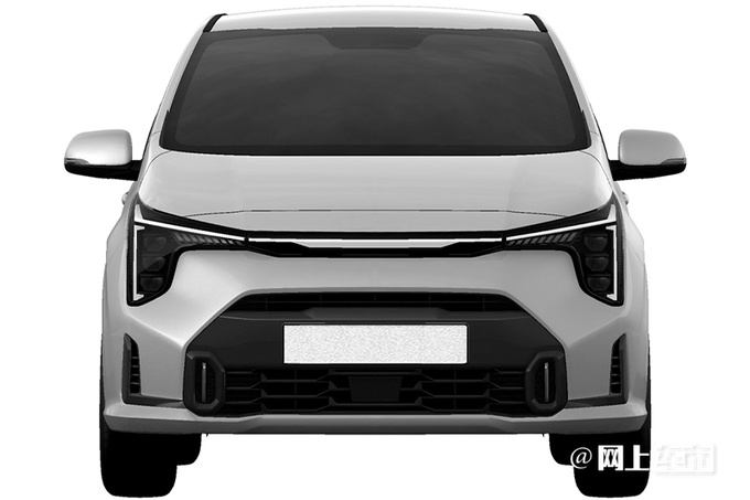 起亚版飞度现身国内搭贯穿式大灯 或年内上市-图2