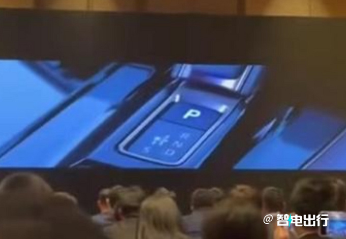 丰田两款MPV下线下月全球首发/车身尺寸加长-图6