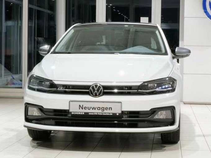 大众新款Polo进店实拍搭1.5T引擎/配运动套件-图1