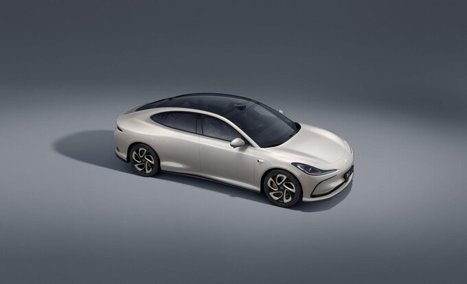 能把小米SU7整到破防 智己L6到底何德何能-图10