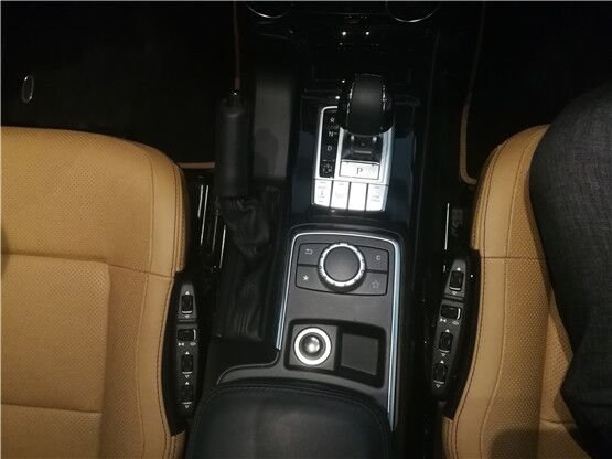 18款奔驰G500销售全国 硬派越野外观霸气-图6