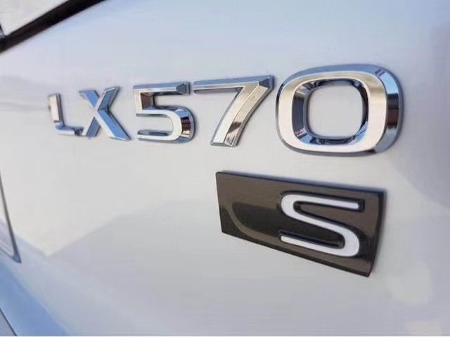 18款雷克萨斯LX570 S运动限量版跌破底价-图10