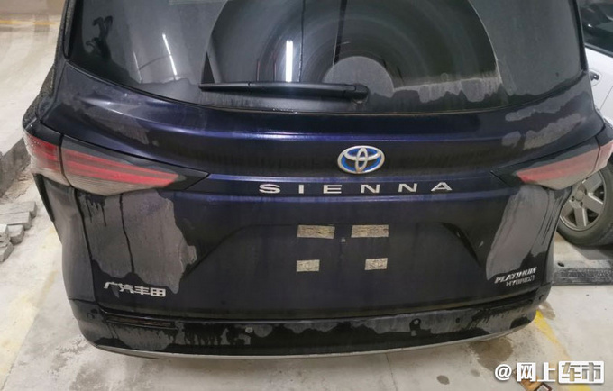 广汽丰田国产赛那实拍 内饰换大屏-四季度开卖-图3