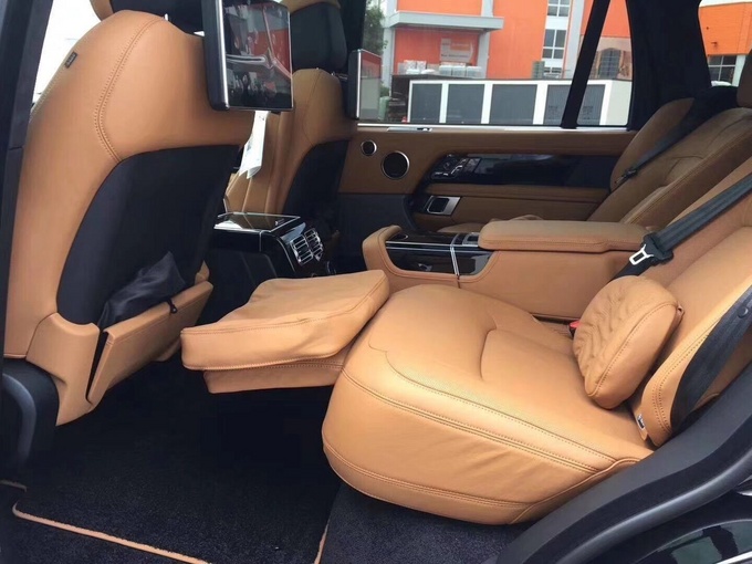 18款路虎揽胜创世加长 混动新能源新体验-图8