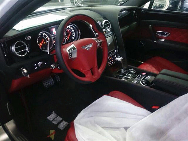 18款宾利飞驰V8S靠谱底价 极品性能优越-图4