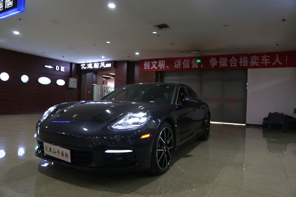 保时捷Panamera配置更拉风 揭秘牛气性能-图1