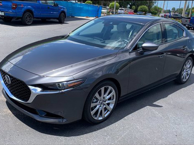 新款马自达3实拍中控屏尺寸增大/换2.5T动力提升-图1