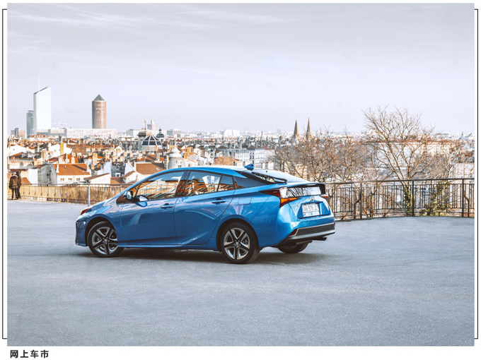 丰田全新普锐斯曝光距发布不到一月/外观升级-图7