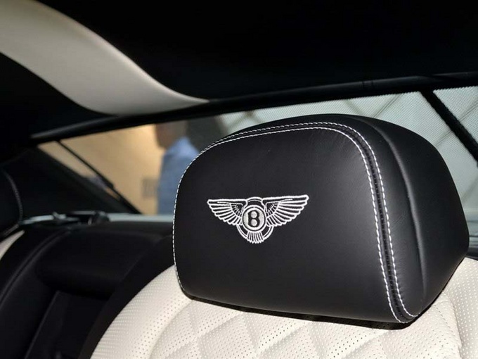 18款宾利飞驰心动豪车 夏末清凉底价畅销-图9