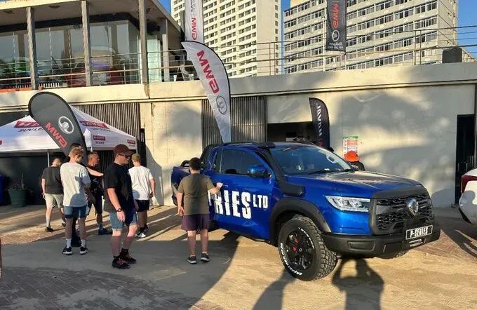 与美日车企在国际市场正面硬刚 长城皮卡新能源车型登陆多国-图11