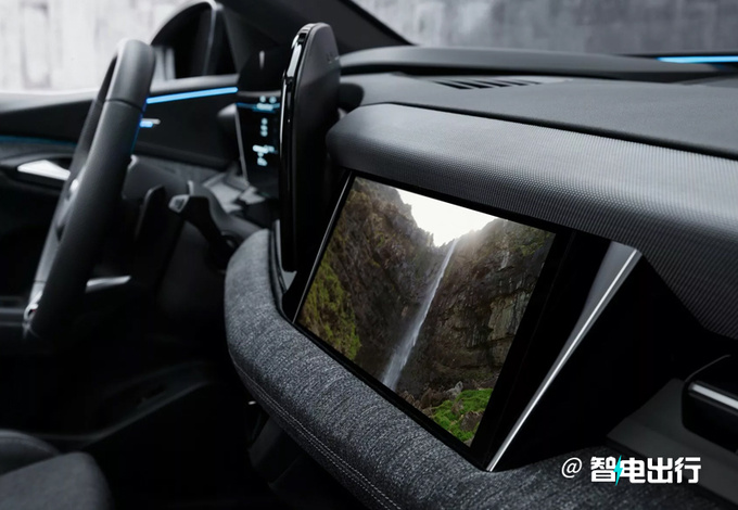 奥迪Q6 e-tron实车街拍下月首发/年底前在华投产-图8