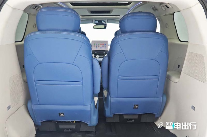江淮瑞风MPV RF8亮相12月上市 搭华为芯片+座舱-图14