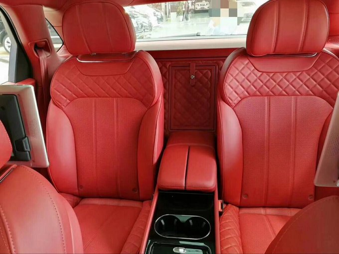 18款宾利添越特价销售 W12汽油版进口SUV-图8