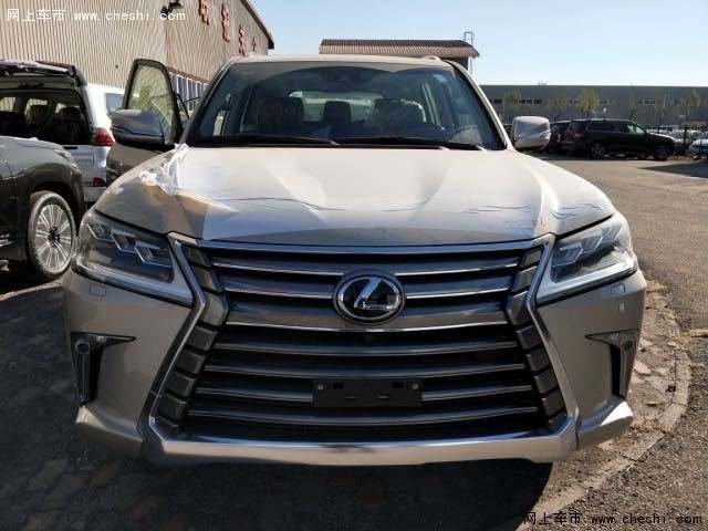 18款雷克萨斯LX570 质量保证可分期办理-图1