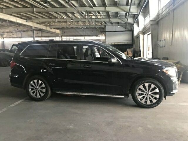 2018款奔驰GLS450 满配七座SUV独领风骚-图2