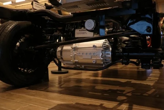 十大顶尖设计与配置长安猎手树立新能源皮卡标杆-图3