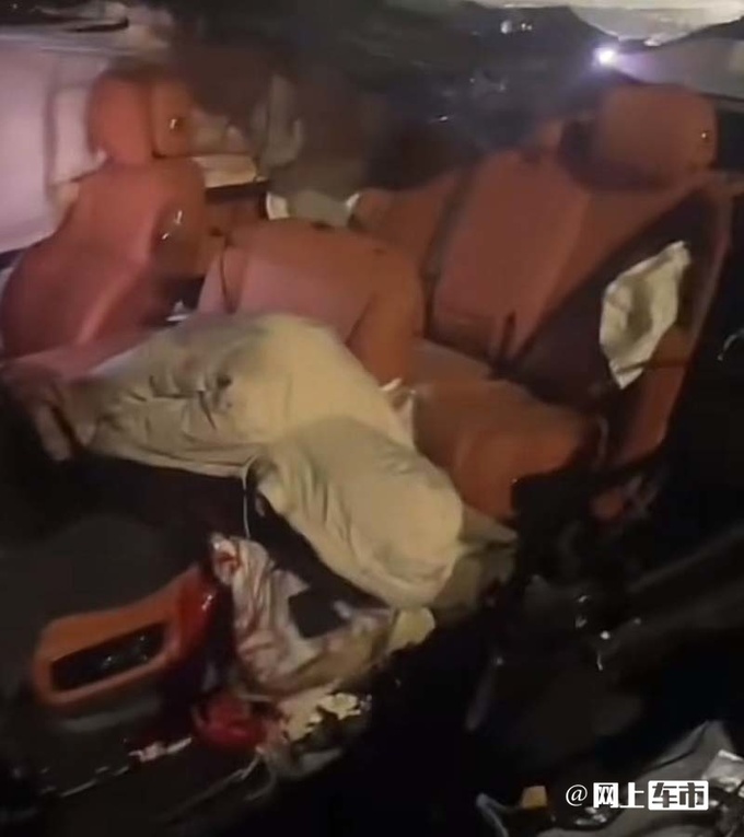 理想L7惨烈车祸车顶消失AB柱全断网友比奇瑞差远了-图5