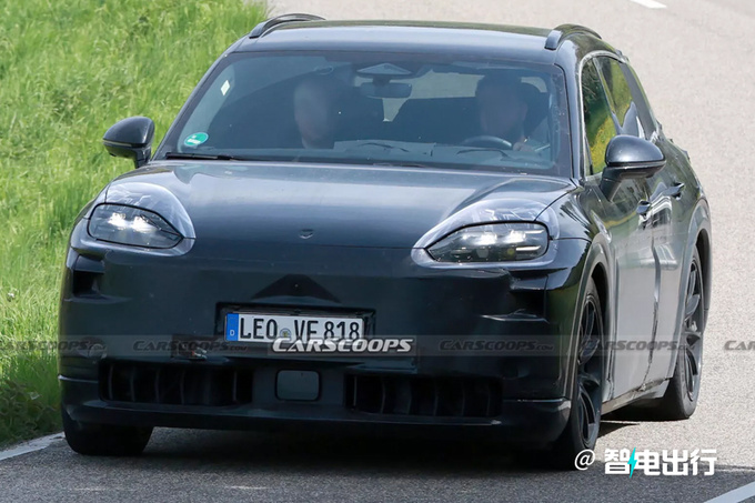 保时捷卡宴纯电版曝光与Macan EV同平台打造-图3