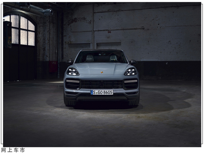 保时捷卡宴新车型正式发布4.0T双增压性能再升级-图2