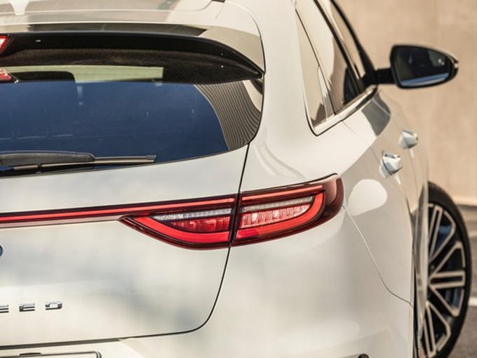 起亞推全新旅行版轎車 起亞推全新旅行版轎車