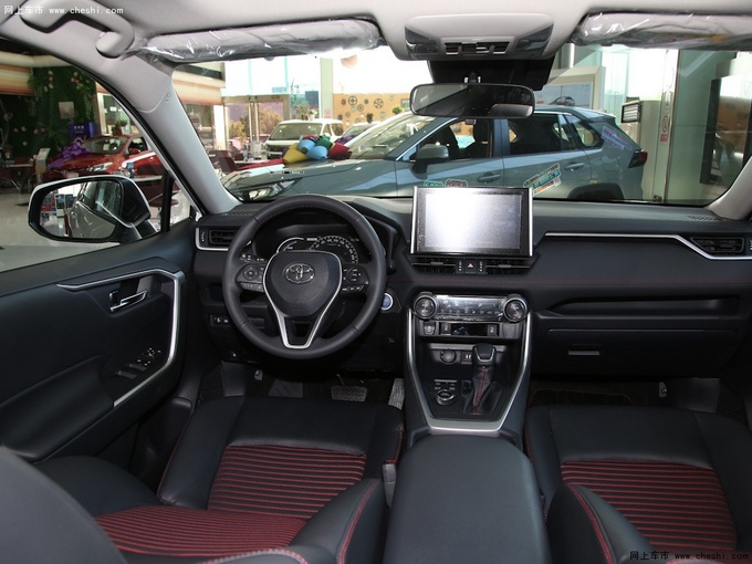 一汽丰田这款插混版车型7.4秒破百 油耗却低至1.1升-图7