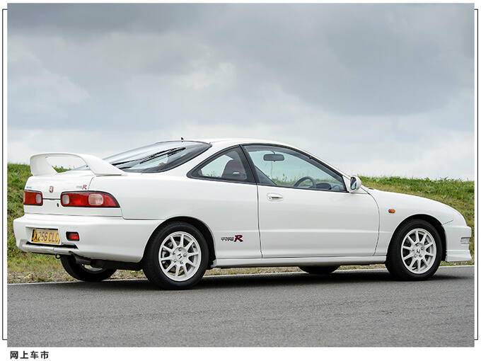 本田全新跑车谍照双门双座设计/比MX-5更运动-图5