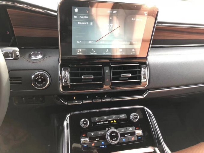 2018款林肯领航员 国内降税本店独家优惠-图4