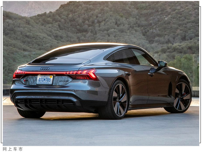 奥迪RS e-tron GT即将首发3.1秒破百/加速媲美R8-图3