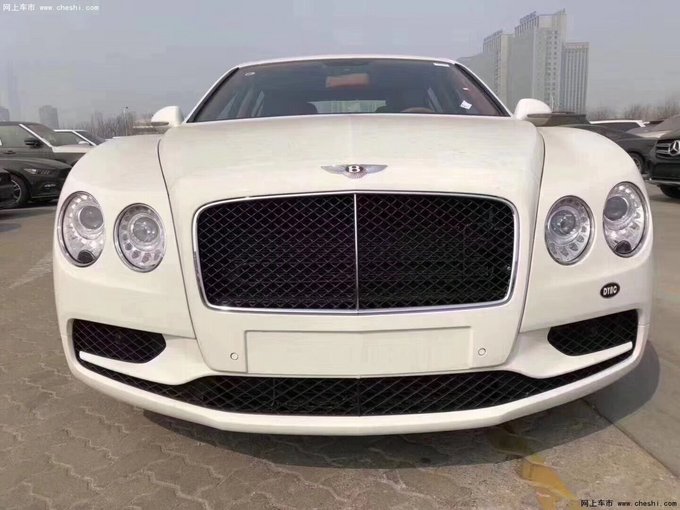 18款宾利飞驰V8S直销 本家现车特价出2台-图1