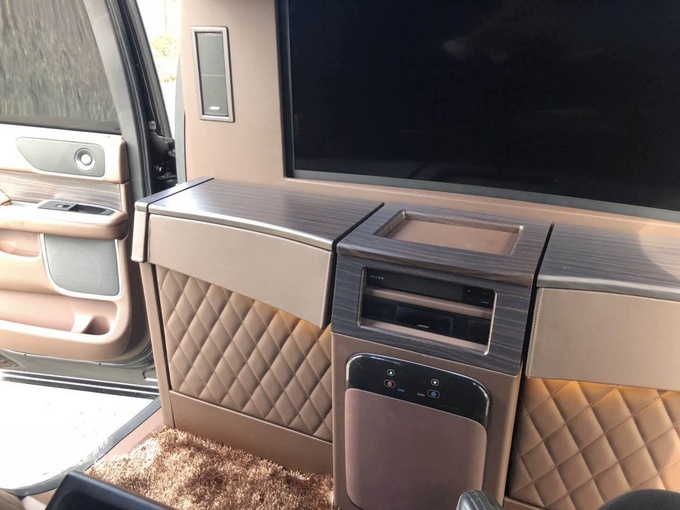 2018款林肯外交官现车 优质座驾惊爆底价-图6