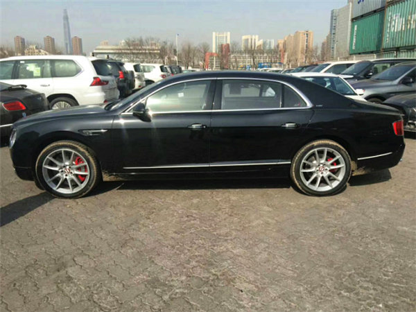 全新一代宾利飞驰V8S 富贵人群首选爱车-图6
