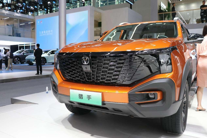 专访|长安猎手或将于12月上市未来还将再推3款新能源皮卡-图10