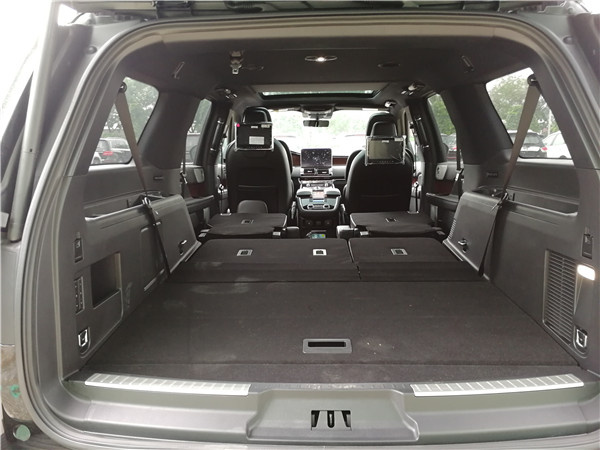 林肯领航员旗舰SUV车型 全新登港询底价-图16