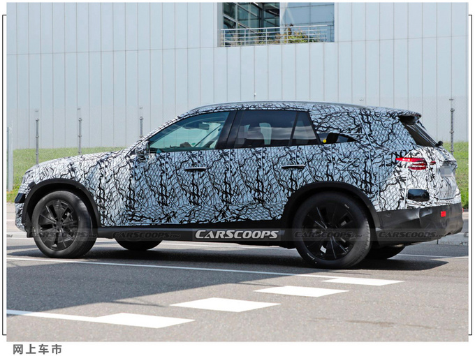 奔驰全新一代GLC曝光年内亮相/换装C级内饰-图3