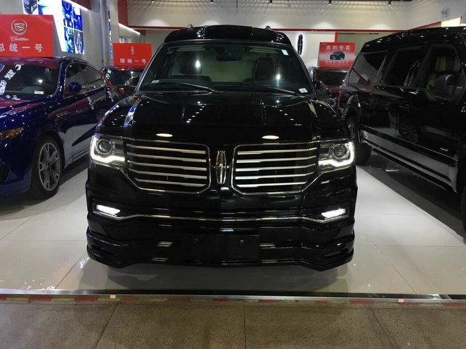 18款林肯领袖一号 超豪华陆地商务175万-图2