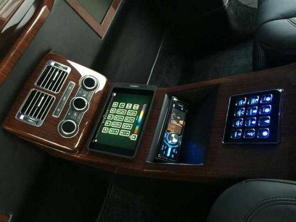 18款路虎揽胜行政加长防弹版 急售甩卖价-图5