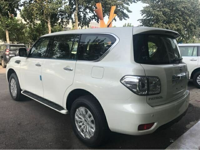 2018款日产尼桑途乐 底盘稳定舒适性一流-图3