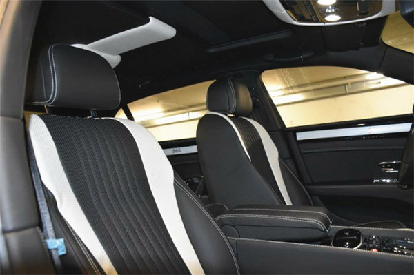 18款宾利飞驰V8S限量版 动力速度难置信-图5