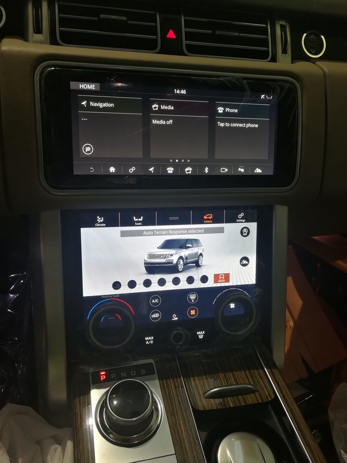 18款路虎揽胜行政加长版 汽油3.0最底价-图8