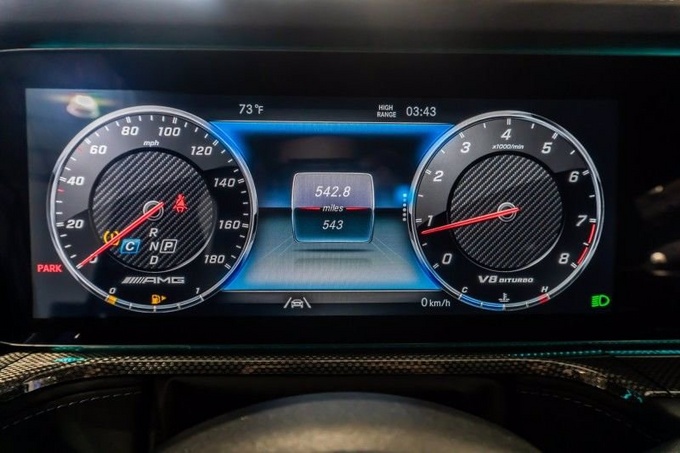 奔驰AMG G63实拍升级熏黑格栅/标配三把锁-图8